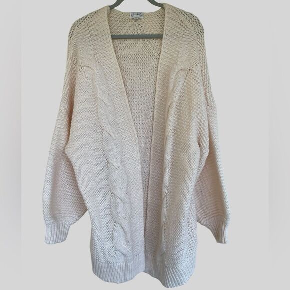Wonderly Cable Knit Cardigan Sweater - Picture 5 of 10
